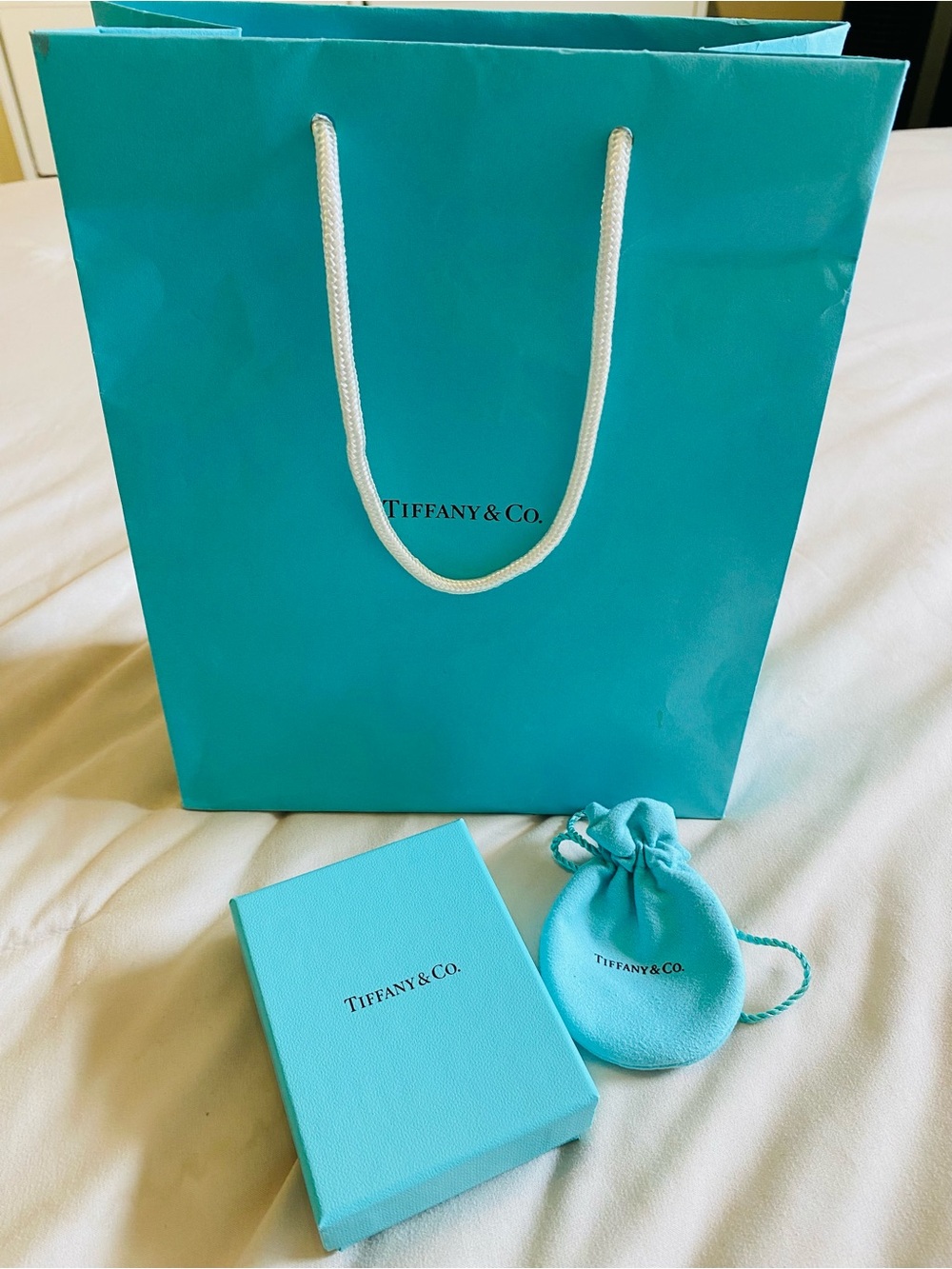 🛍️Tiffany’s Authentic Jewelry Packaging Set